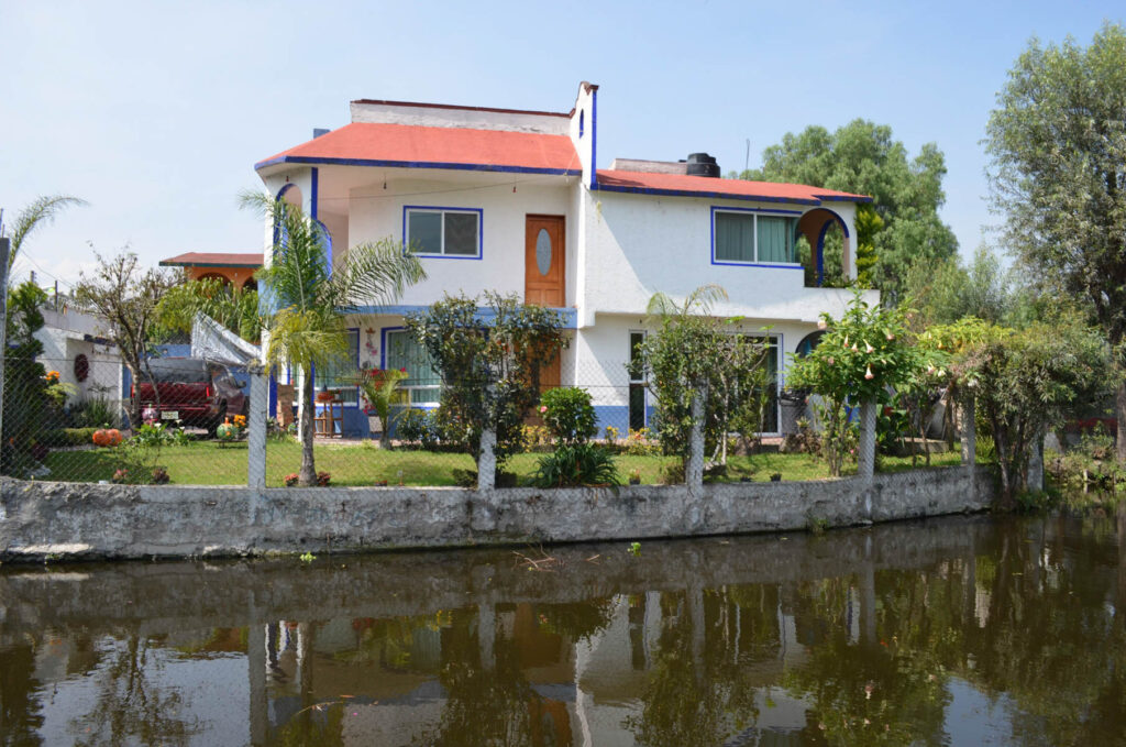 A beautiful colonial house in Xochimilco, Mexico